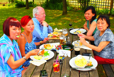 three bells pub surrey
