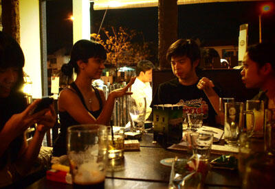 @ dirty nelly's