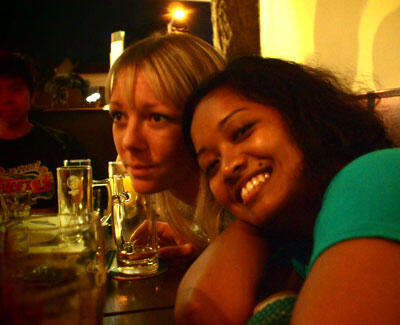 @ dirty nelly's