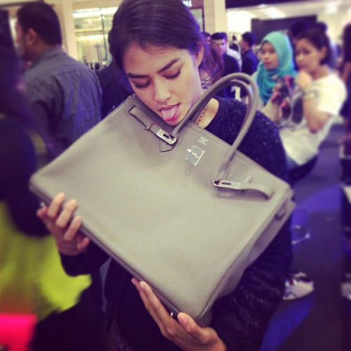 nars-launch-3