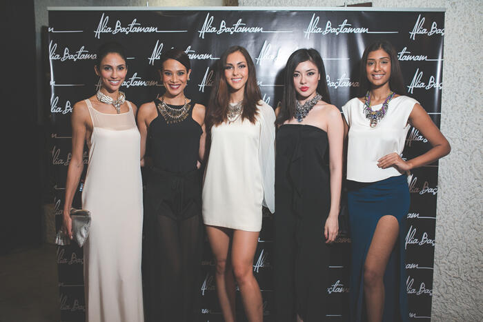 alia-batsaman-elaine-deborah-kimberly-carey-sabrina