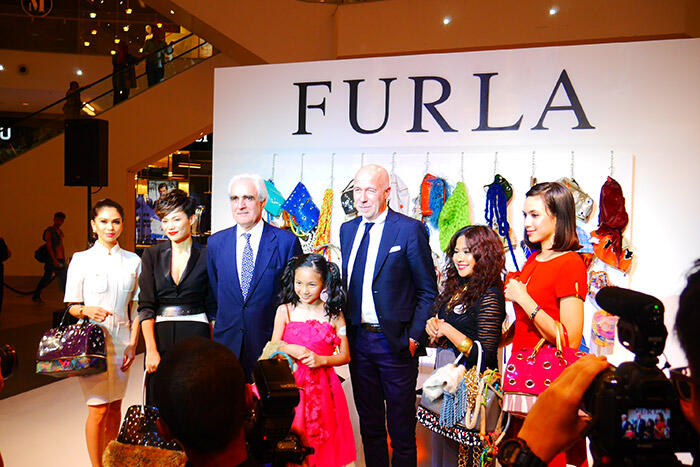 kinkybluefairy-furla-candy-pavilion-13