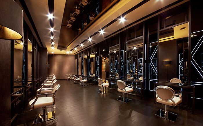 700-CENTRO-W-SALON-Stylists'-Room-(2)