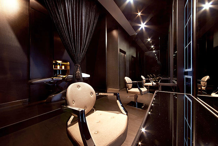 700-CENTRO-W-SALON-VIP-Room